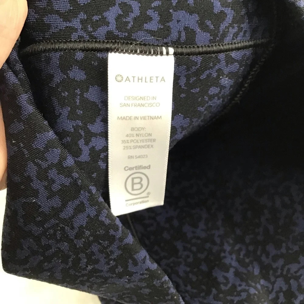 Athleta Women’s Salutation Gravel Pocket Athletic Leggings Black/Blue Size XS - Picture 8 of 8